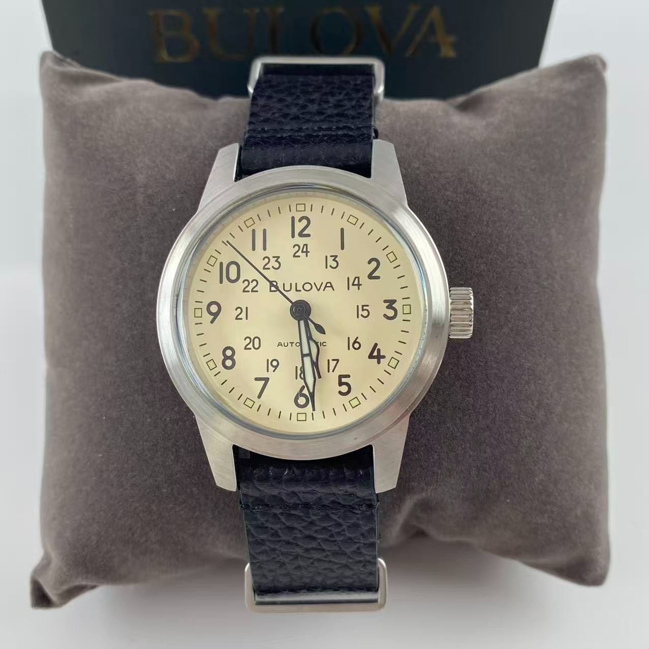 New Bulova Hack Men’s Automatic Watch Ivory Dial Leather Strap 96A246 38 mm