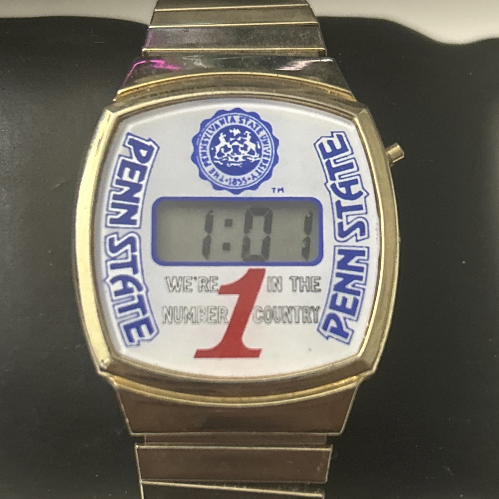Vintage Digital Quartz Wrist Watch Penn State University – Works NEW BATTERY