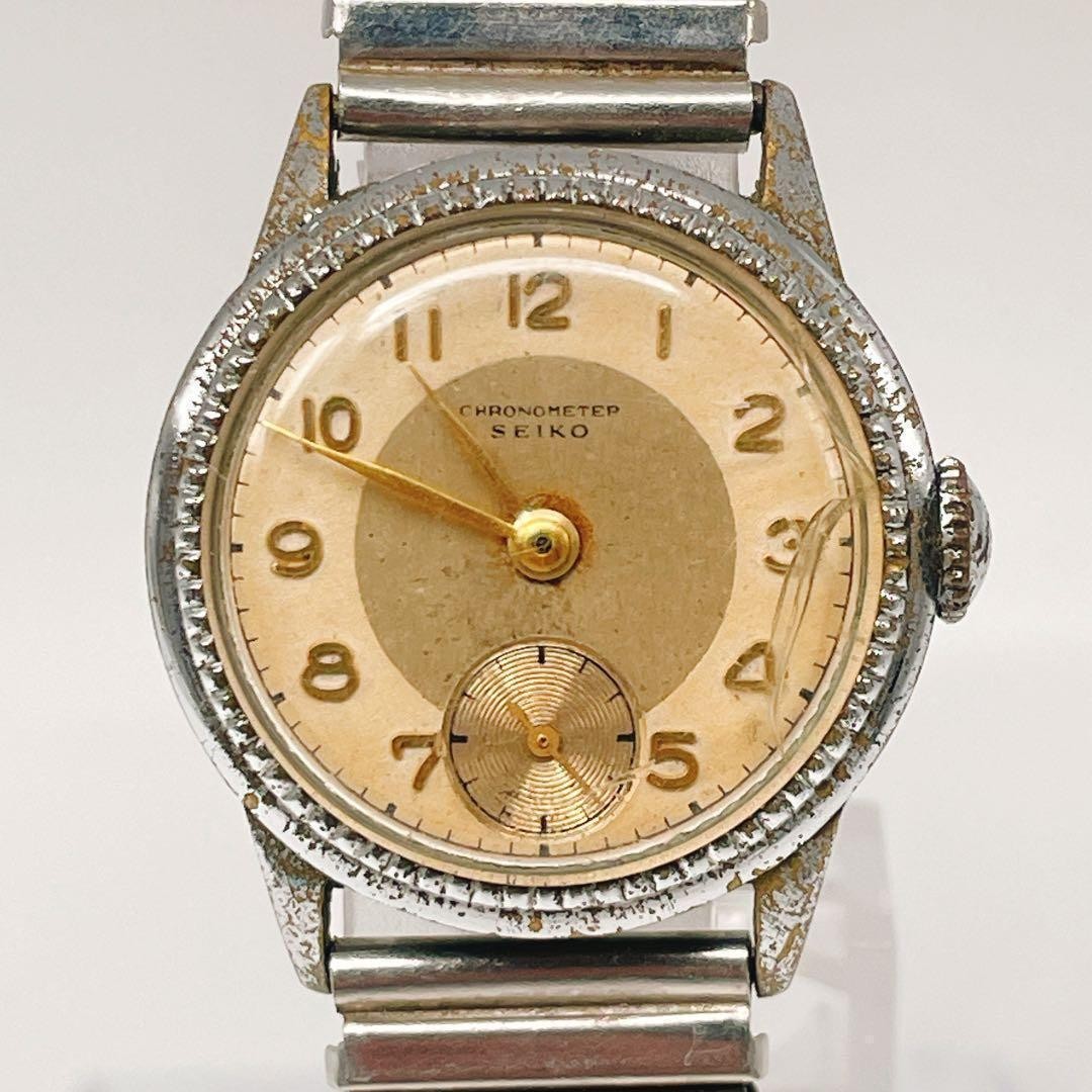 Working Seiko manual winding small seconds vintage 14102 ladies’ retro watch