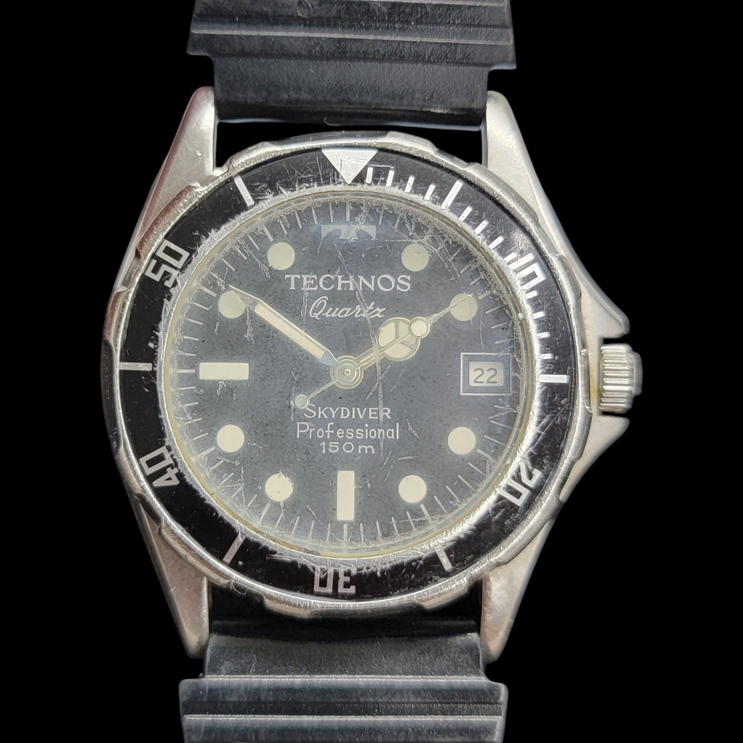 Technos Skydiver Professional 150m Quartz Watch Black Dial Vintage Womens Dive
