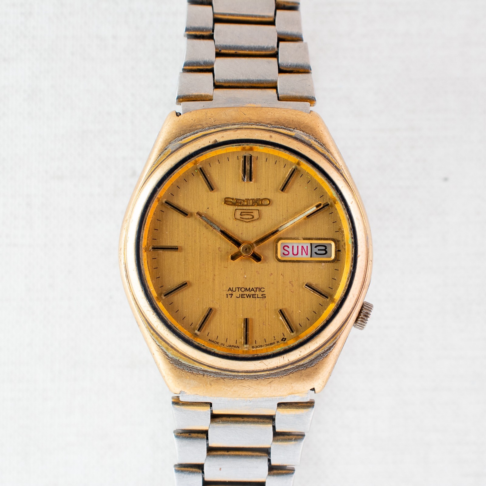 Vintage Seiko 5 Automatic Men’s Watch | Gold Dial 6309-7330 English/Arabic Day