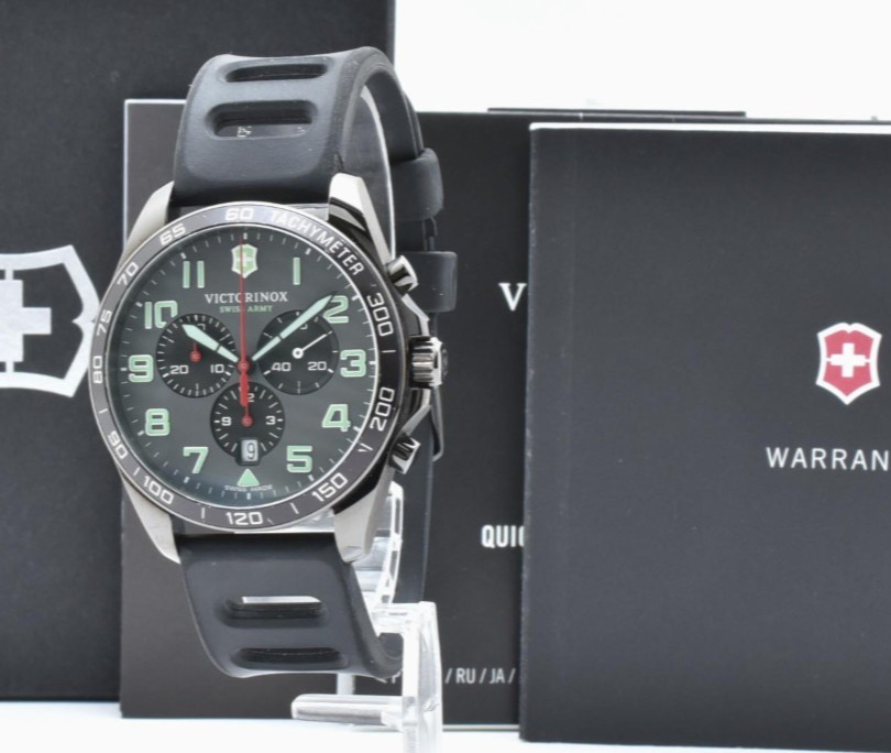 VICTORINOX 241891 FieldForce Sport Chrono Quartz Men’s Watch 42mm Grey Dial Box