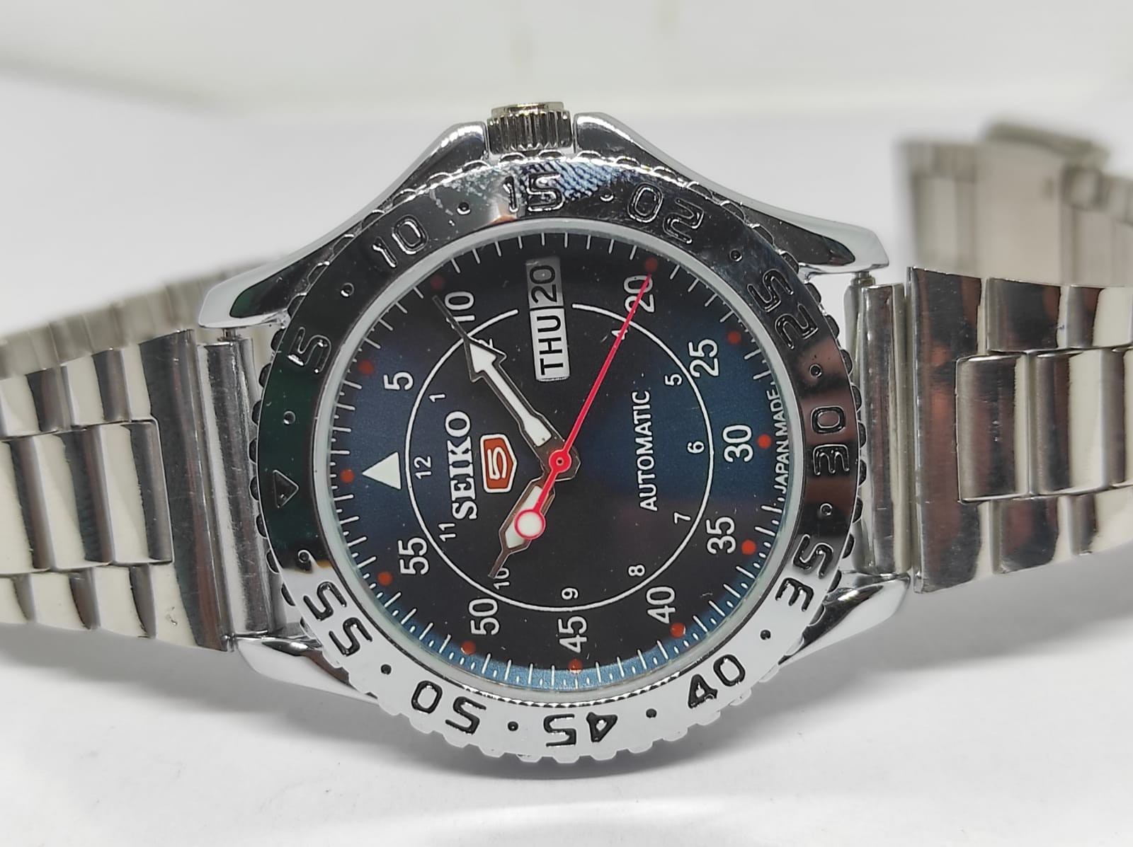 Vintage Refurbished Seiko Automatic Transparent Blue D/D Men’s WristWatch 38MM
