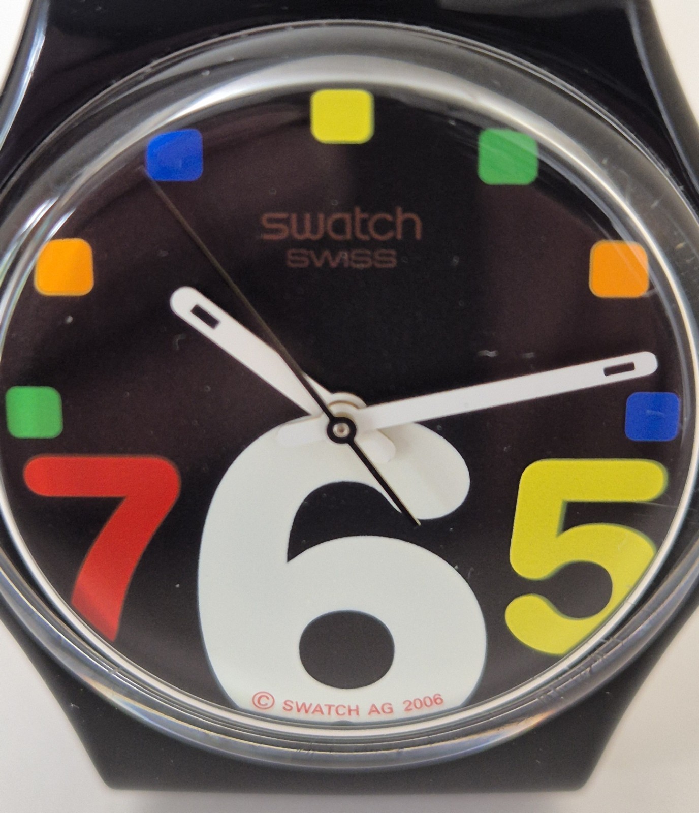 Swatch 33mm Cube Explosion GB231 Quartz Strap Watch 2006