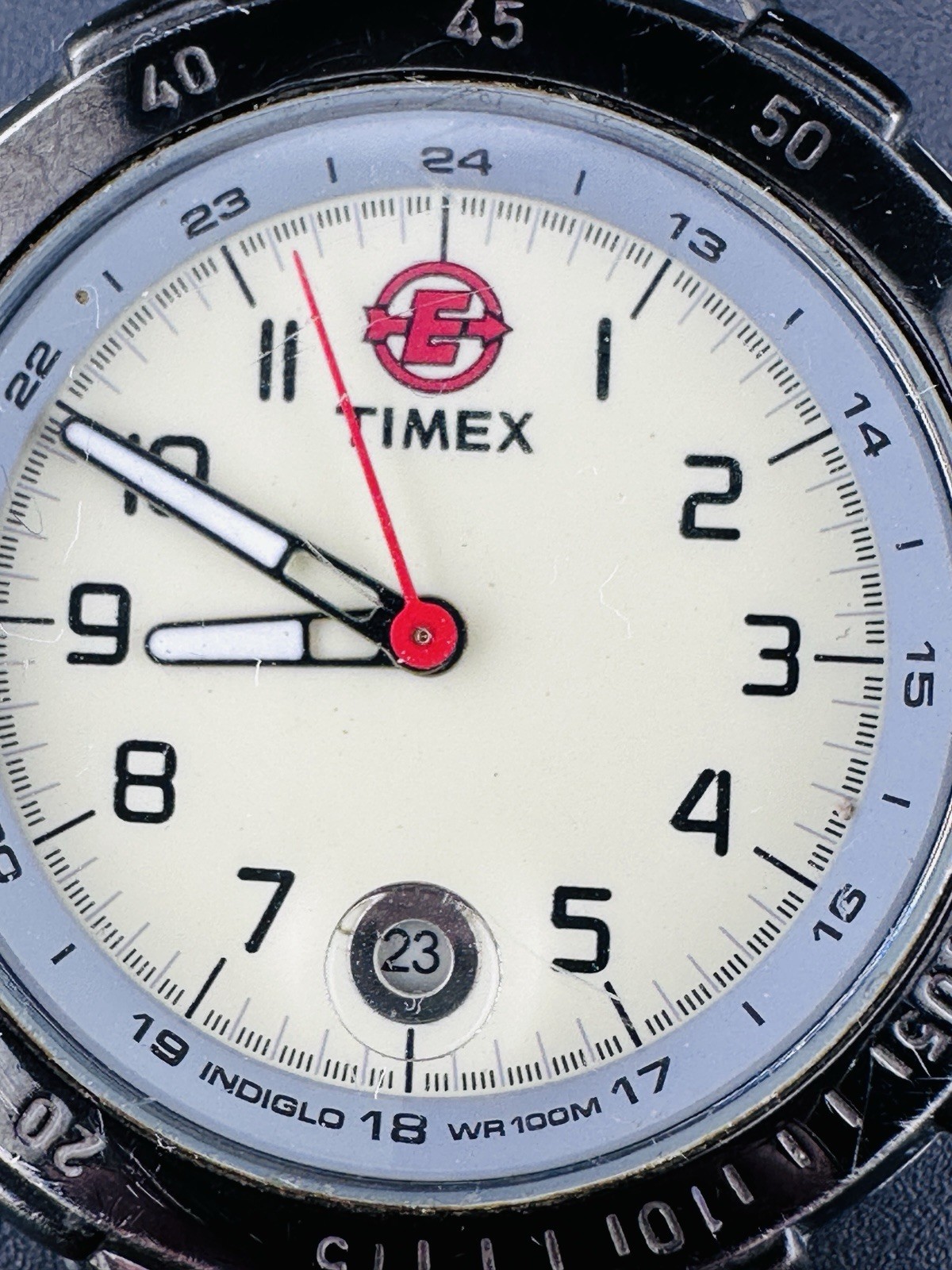 Working Vintage 2000’s TIMEX Expedition Men’s Diver Analog Quartz Watch Date B4