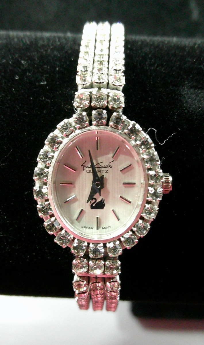 Vintage Gloria Vanderbilt G4R 67 012 2025 Ladies Rhinestone Bracelet Watch Works