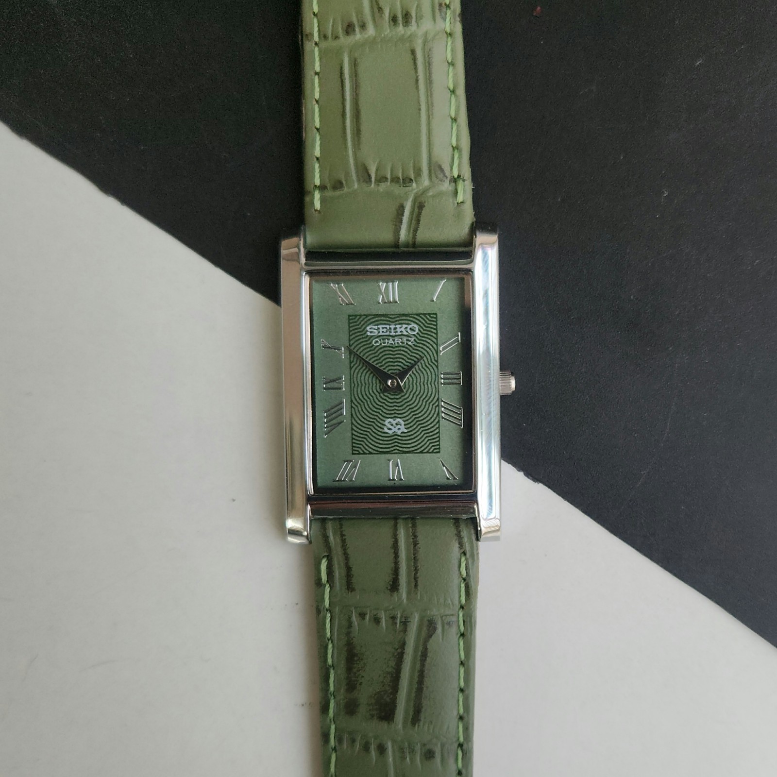 Vintage Seiko Slim Quartz Men’s Wrist Watch – Comes With New Battery, New Band