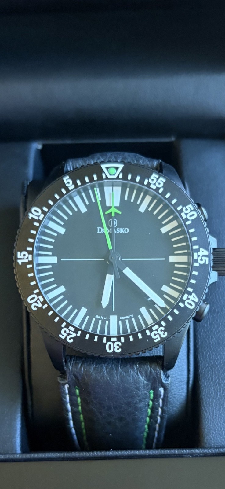Damasko DC82