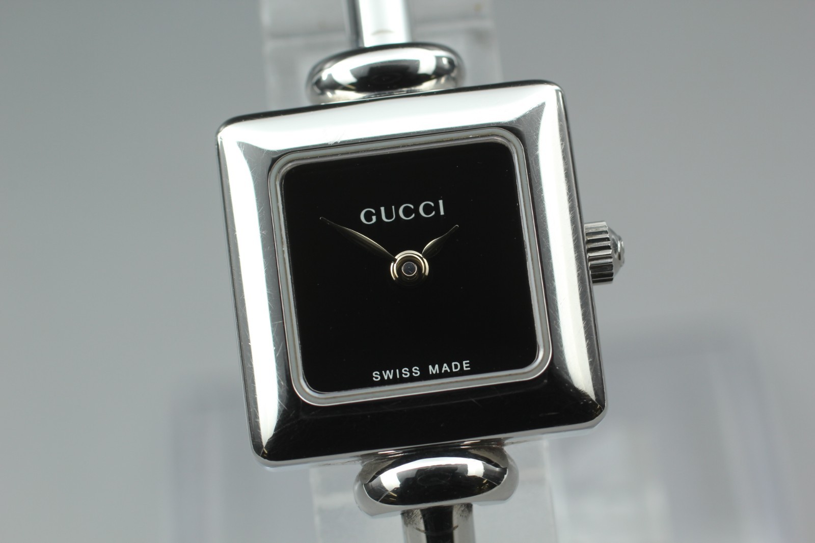 Vintage 【N MINT ｗ/Case】 Gucci 1900L Black Dial Quartz Women’s Watch from JAPAN