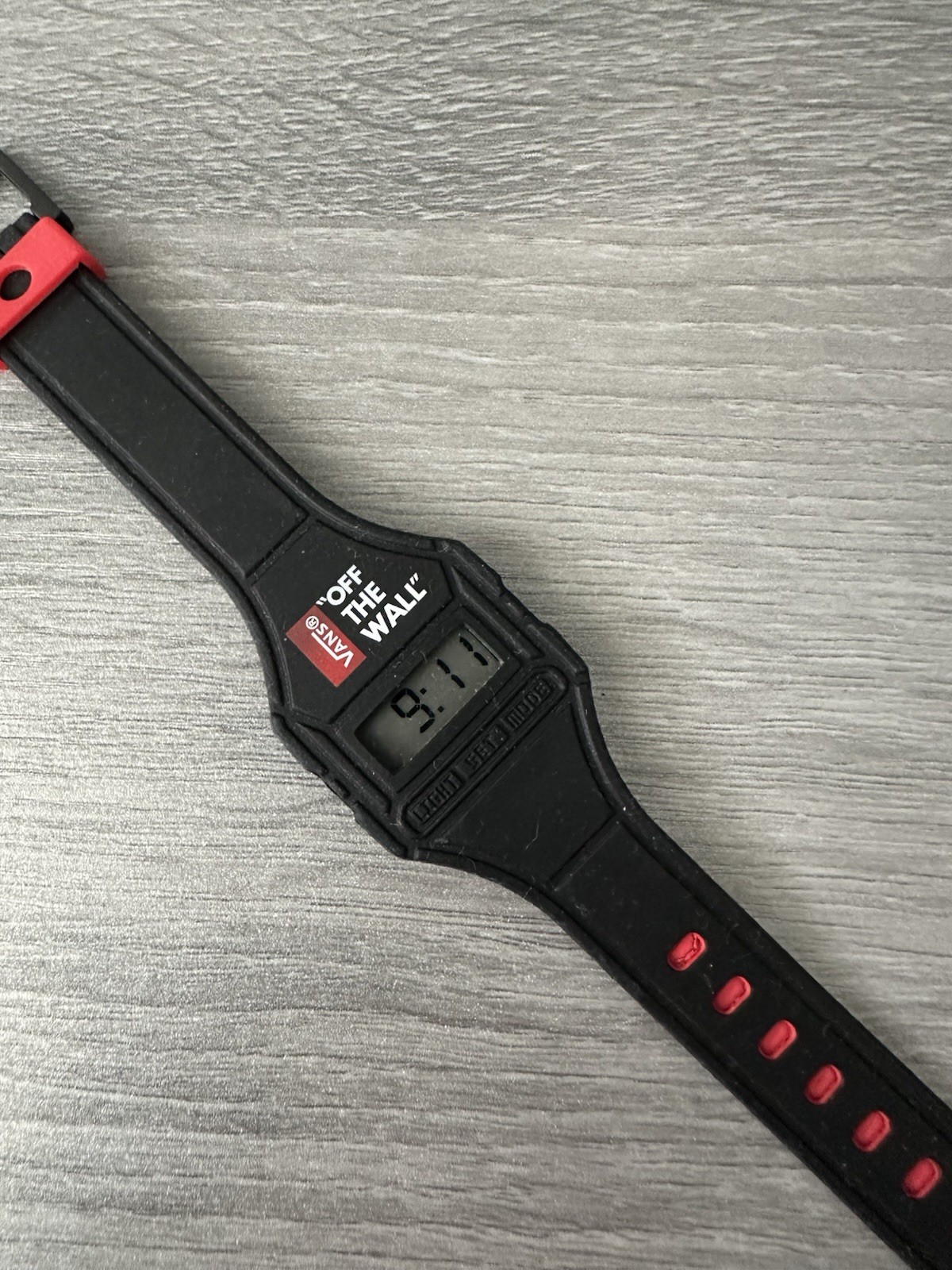 Rare Vintage Vans Off The Wall Rubber Wrist Watch Warped Tour