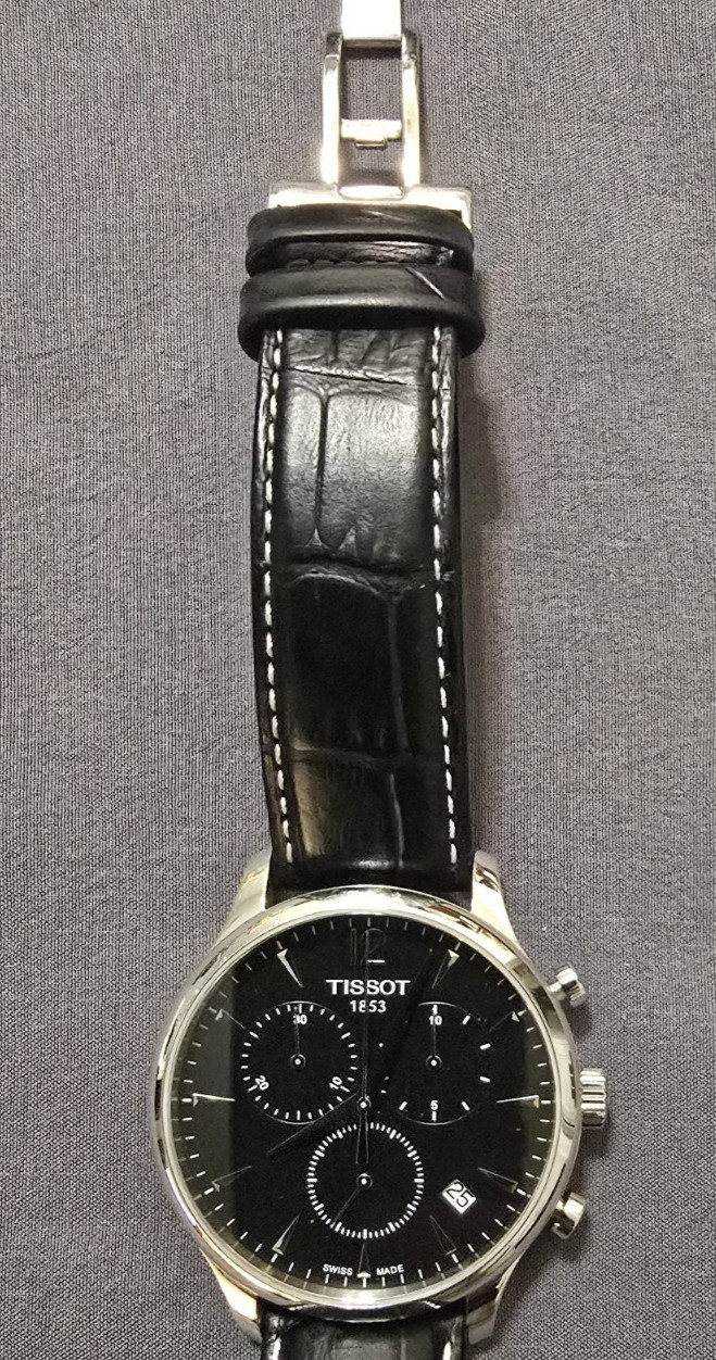 ​Tissot Tradition Chronograph Black Dial Men’s Watch T063617A Swiss Quartz, Good