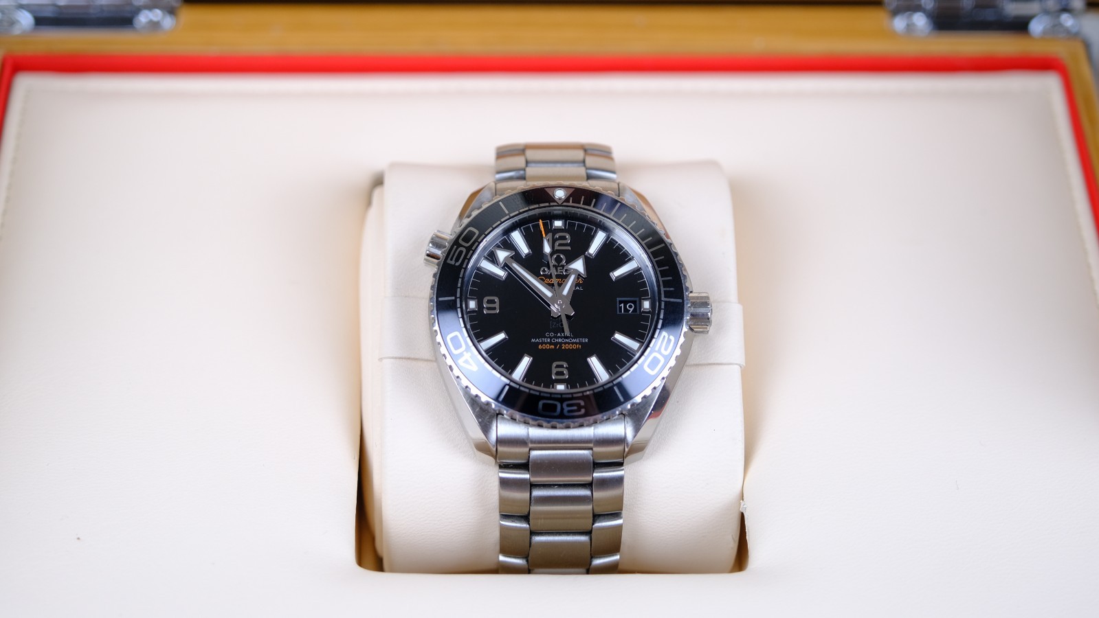 Omega Planet Ocean 39.5mm 2021 215.30.40.20.01.001 UK AD Supplied, Full Set