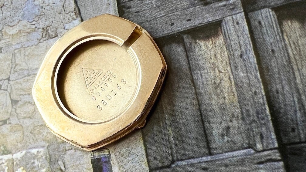 Rare Find Omega  14K Solid Gold Watch – Octagonal Shape – Manual Wind – Unisex