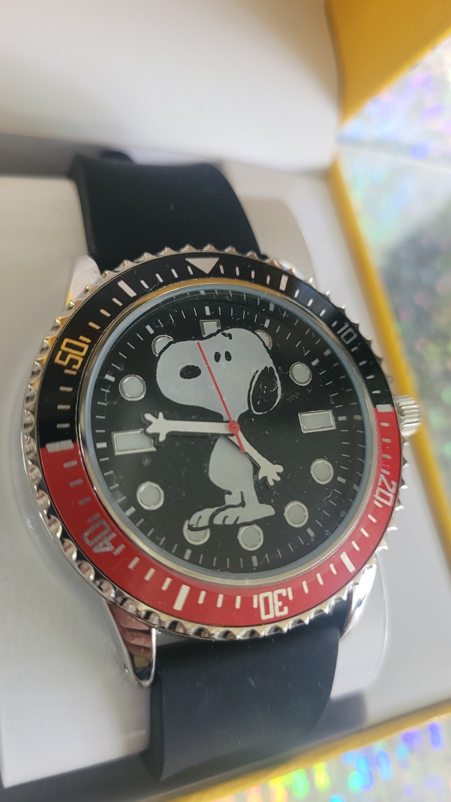 Peanuts Snoopy 75th Anniversary Special Edition Wrist Watch Brand New W Box