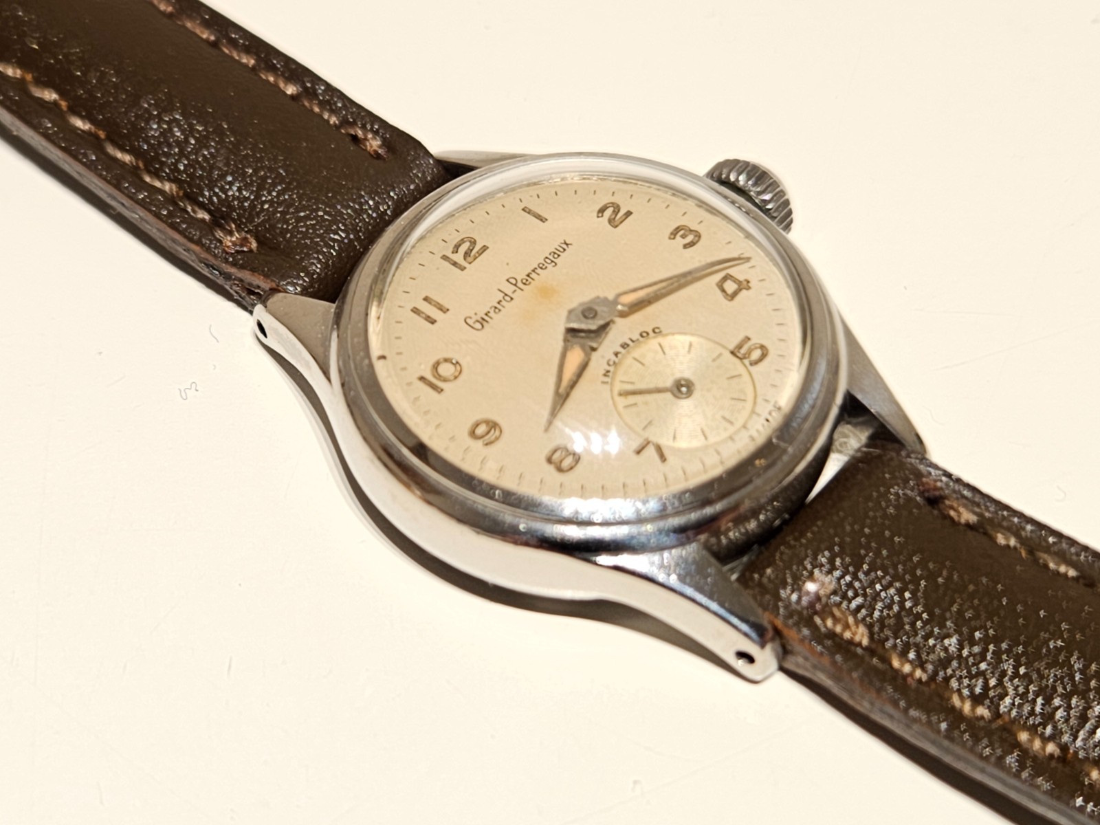 VINTAGE RARE SUB SECOND ALL STAINLESS STEEL LADIES SWISS WATCH”GIRARD PERREGAUX”