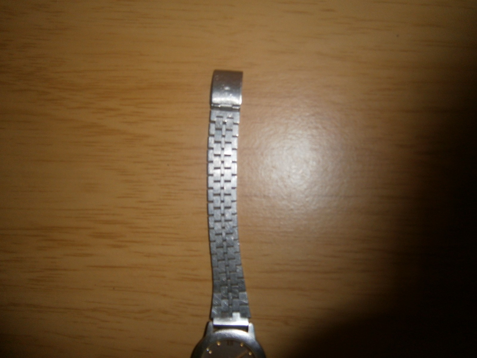 Late 2000’s Marks & Spencer ladies quartz silver tone bracelet watch.20cm(E26WBb