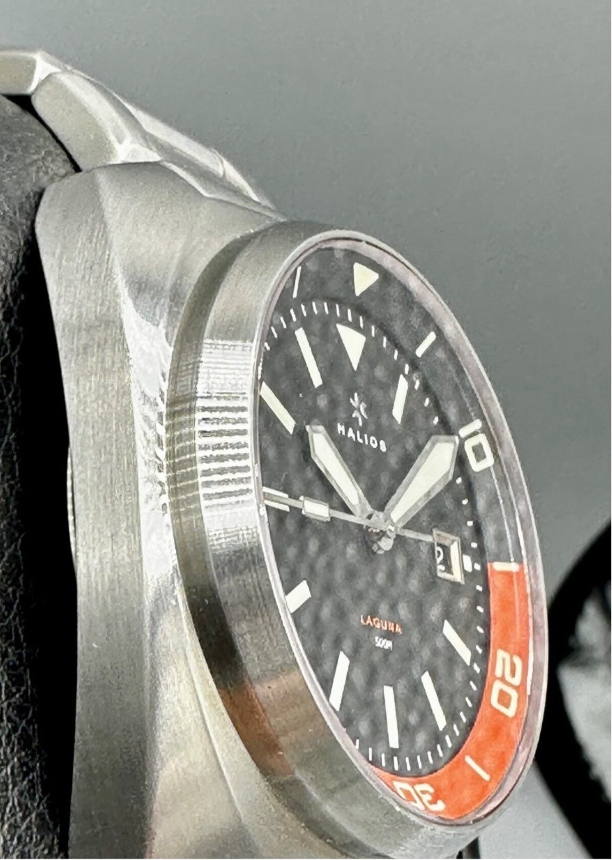 First Generation Halios Laguna Dive Watch (500 meters)