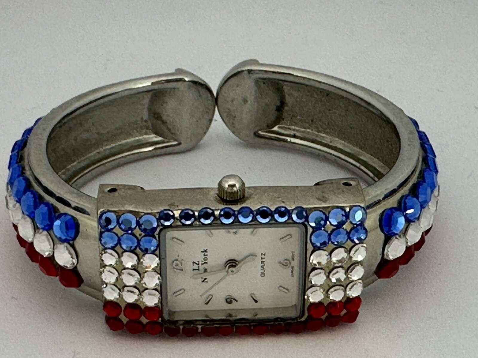 LZ New York Cuff Watch Red White Blue 729 New Battery Women