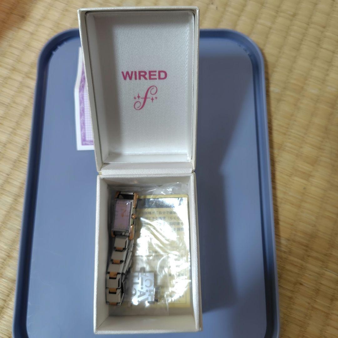 WIRED Watch Gold/Silver
