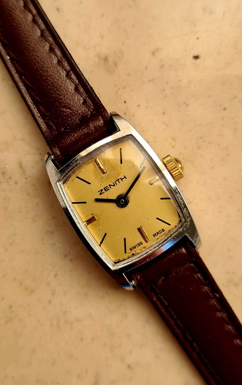 Zenith Women’s 70s
