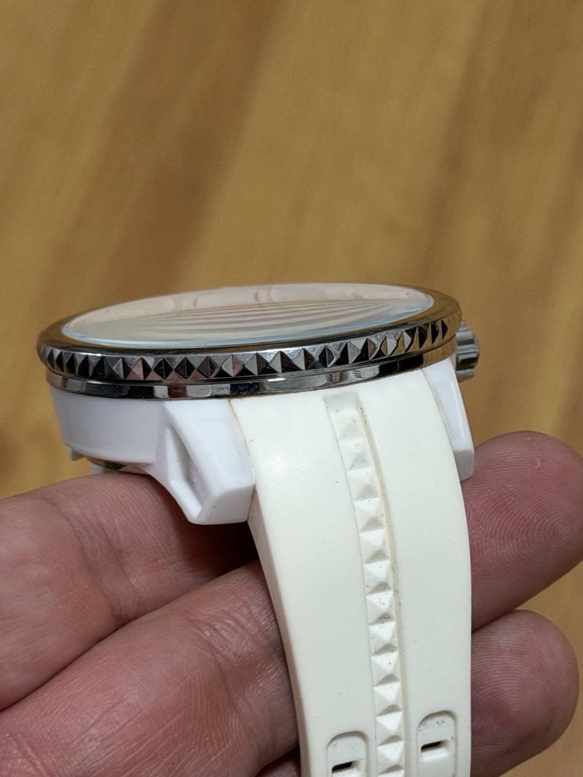 Watch Tendence Gulliver Oversize White 3D Dial Men’s/Unisex Hi-Tech Polycarbonat
