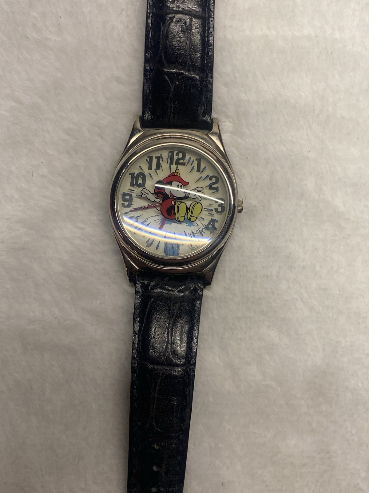 Disney Mickey Mouse Fireman Fire Brigade Animated Watch 35mm New Battery