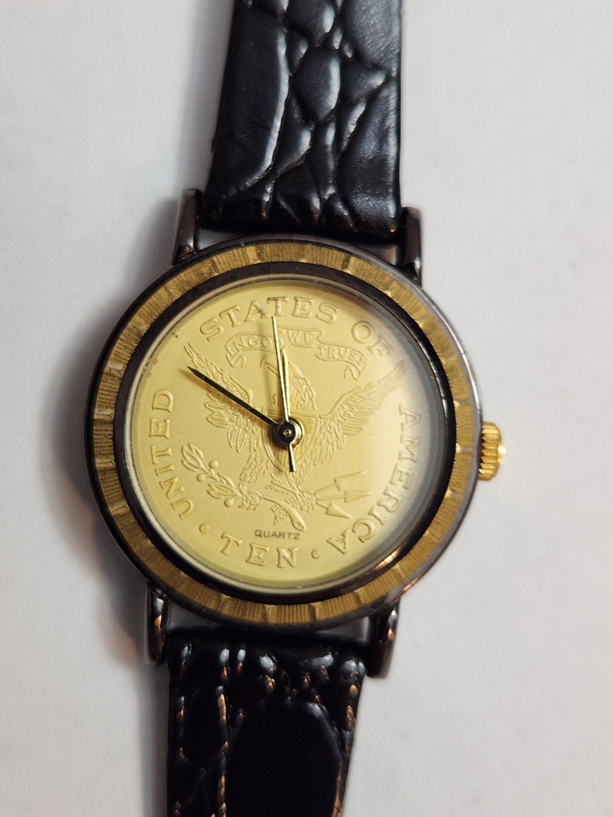 Ladies United States of America Faux Coin Watch. New Battery