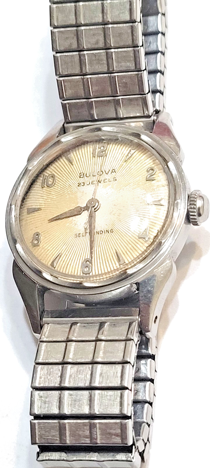 Vintage 1967 Bulova 23 Jewel Automatic Self-Winding Watch