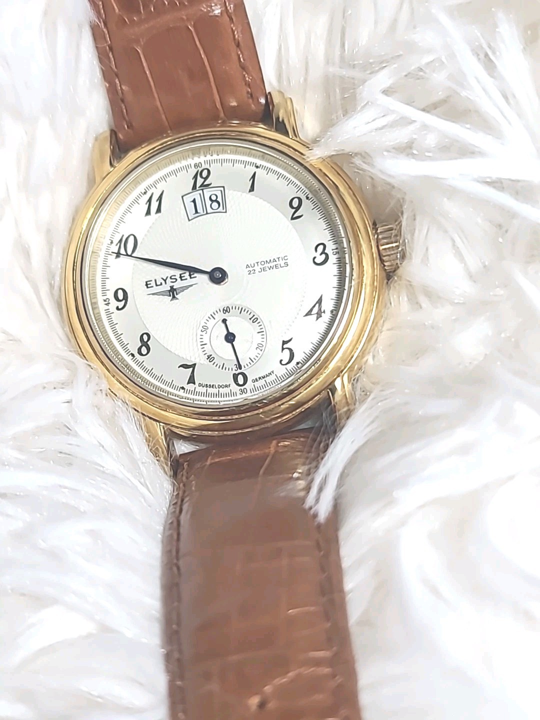 Elysee Düsseldorf Germany 80252G Chronograph Quartz Watch White/Cream Date