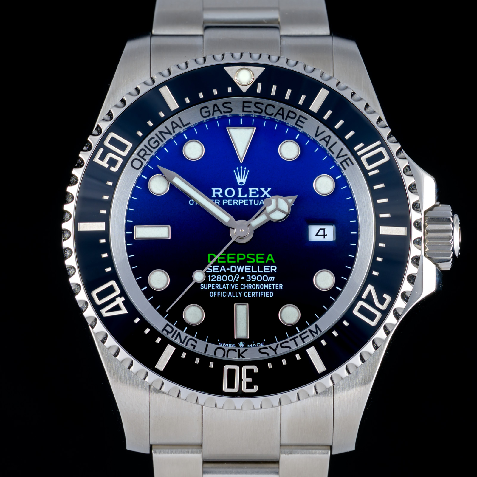 Rolex Deepsea Sea-Dweller James Cameron 126660 Black/Blue 44mm Watch Full Set