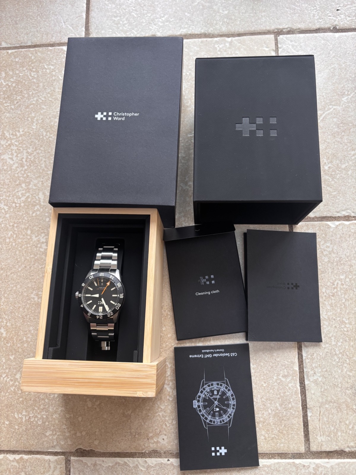 Christopher Ward C63 Sealander Extreme black (10/2025) WH1756K
