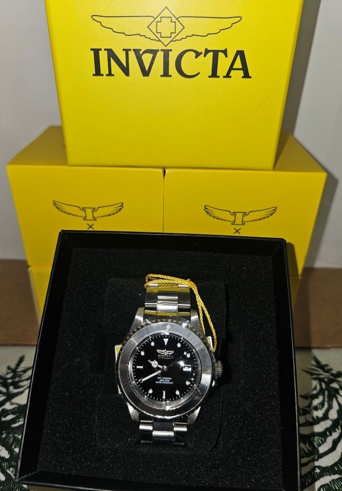 Invicta Pro Diver Black Dial Silver Tone Men’s Watch (34022)