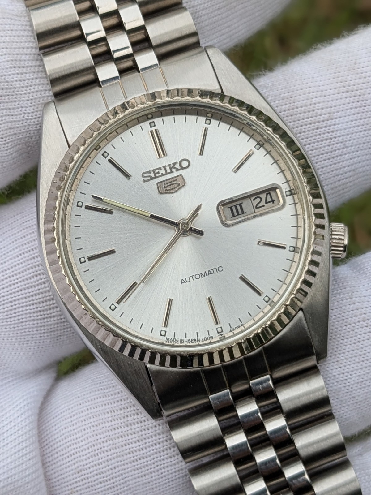 Vintage Seiko 5 Automatic Day/Date 7009-3171 Men’s watch Japan