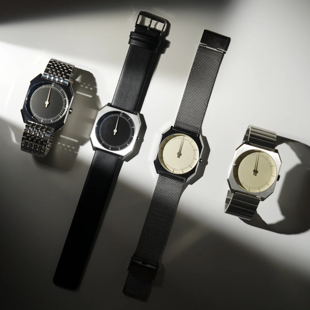SKU Retro One Pointer Watch for Men – Vintage Style Square Quartz Watch