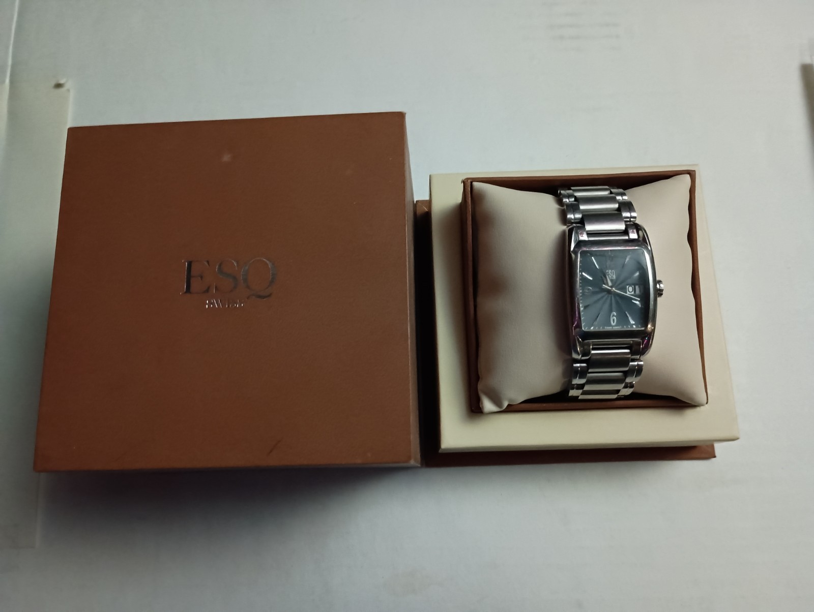 ESQ Quest Tonneau Men’s Watch Movado E5320 With Box And Booklet New Battery