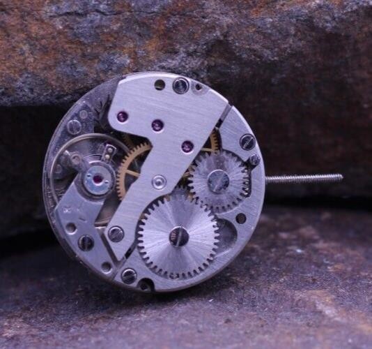 FRANCE EBAUCHE JC 233.60 NOS MEN’S WRIST WATCH 23.6mm RUNNING 10.5-11.5 (DD)
