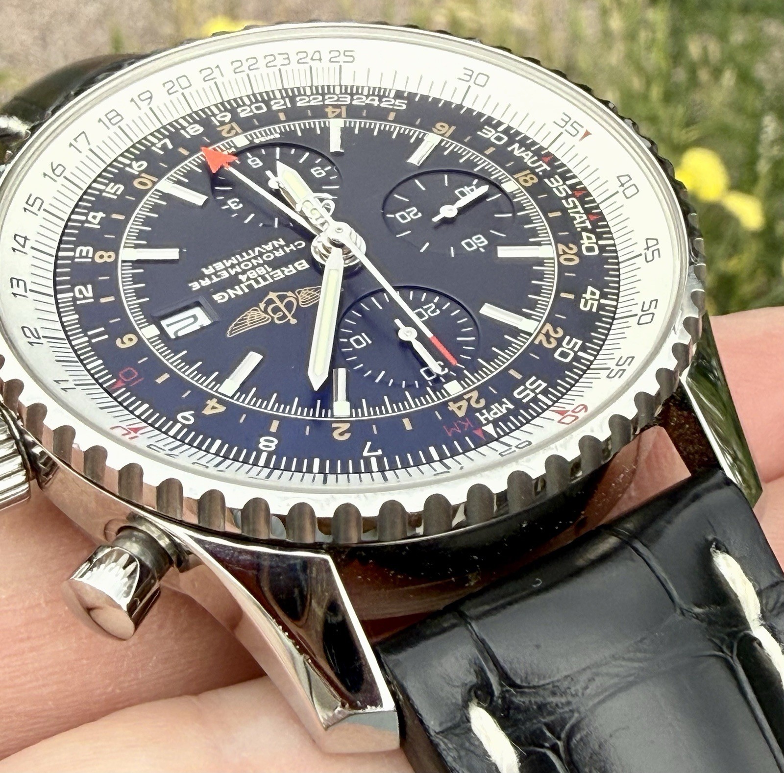 Breitling Navitimer World GMT 46mm Stainless Steel Chronograph A24322 Watch Only