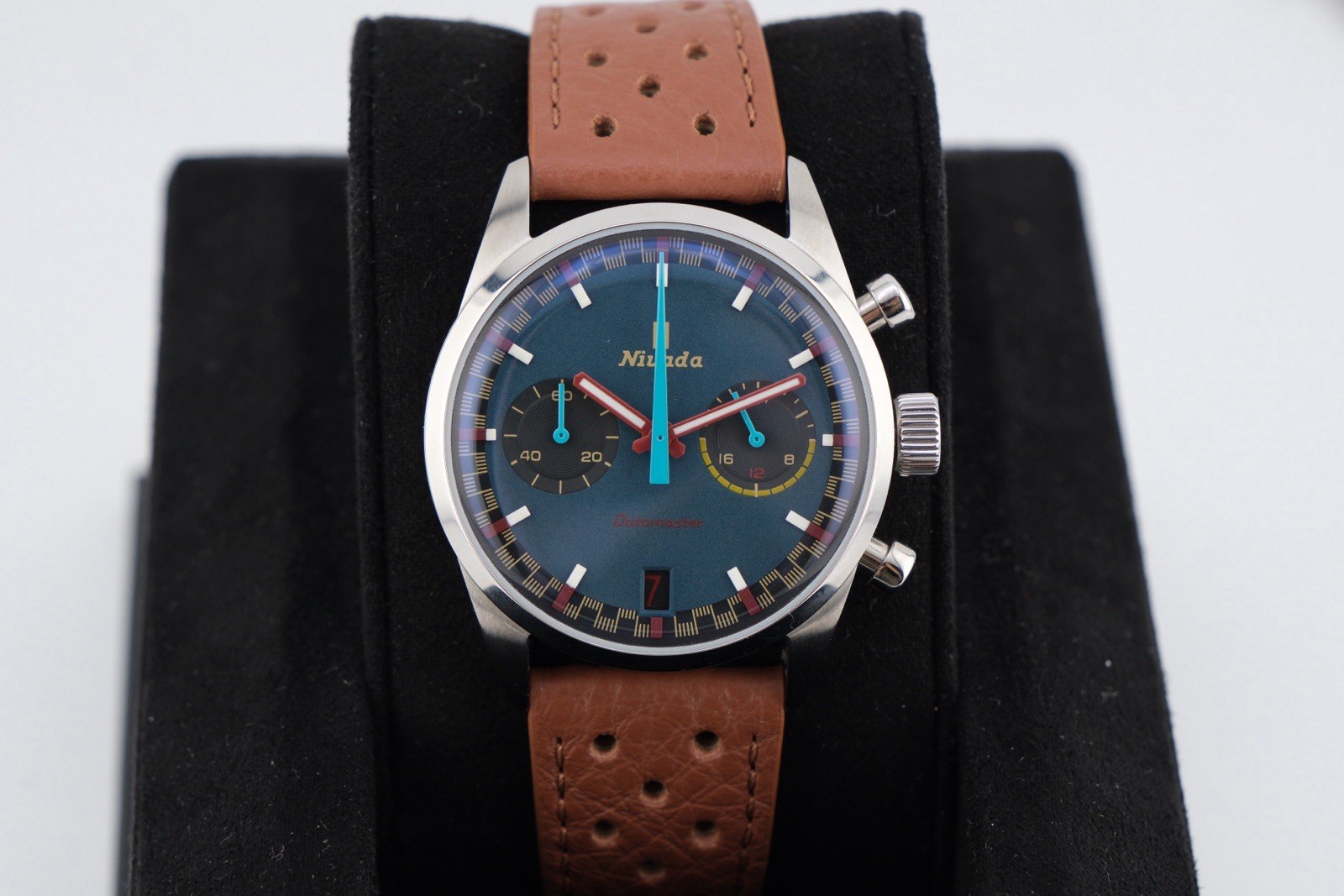 NIVADA GRENCHEN X WORN & WOUND DATOMASTER VK64 36mm Limited Edition