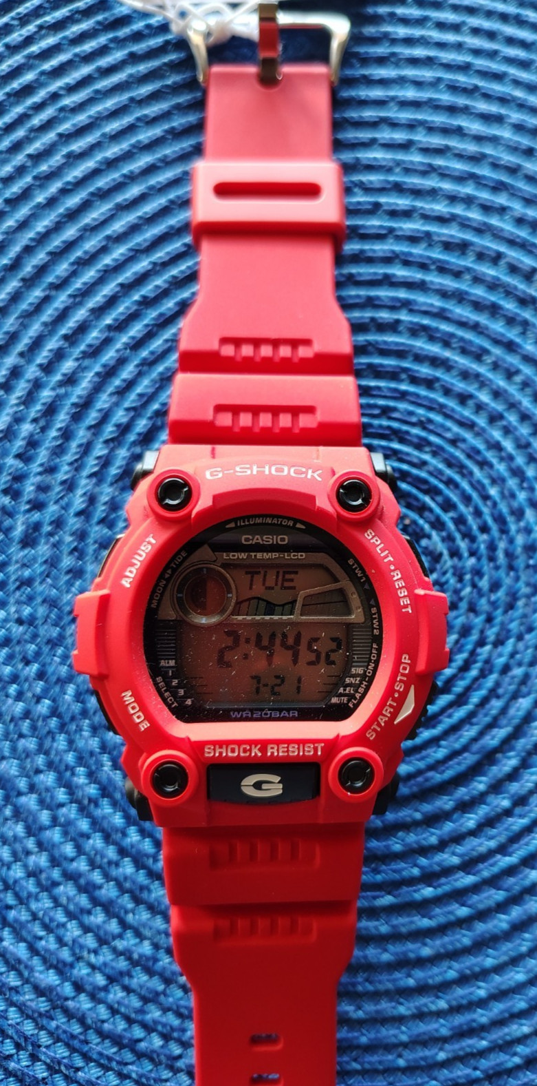 Casio G-Shock Digital Quartz Watch 7900 Series G-7900A – Red – New/with tag