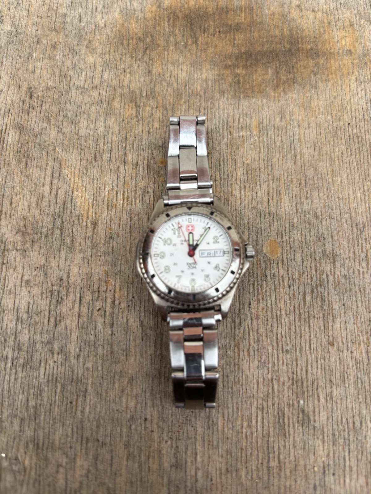 Swiss Army Wenger Vintage SAK 50M Water Resistant Stainless Steel Watch 091.0622