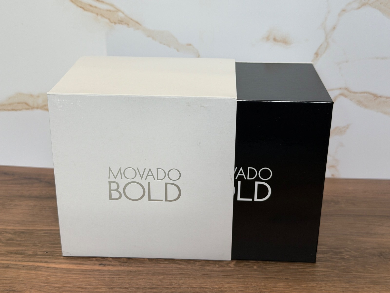 MOVADO BOLD Trend 42 TR90
