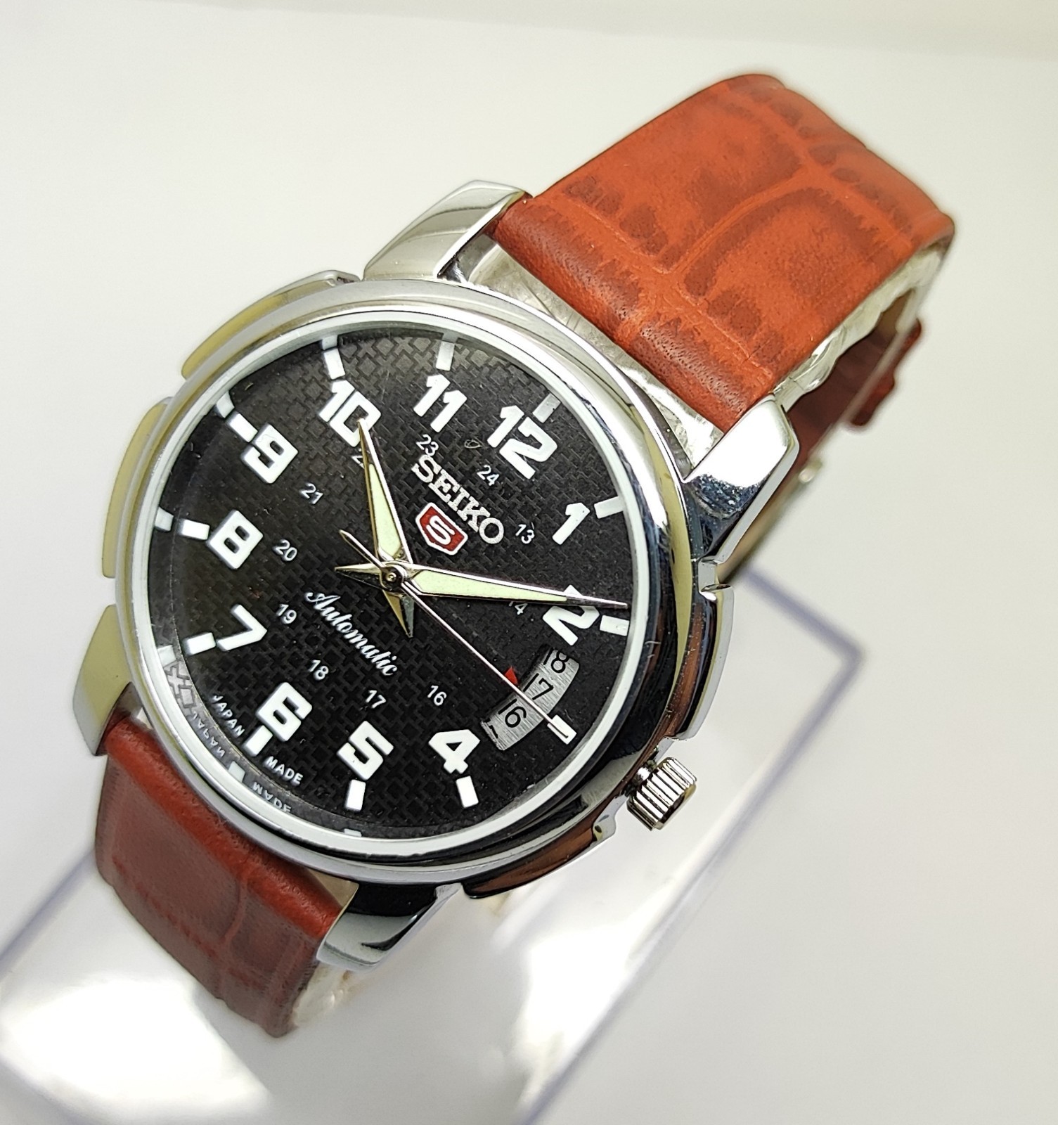 Refurbished Automatic Men’s Watch Day Date | Classic Vintage Style Leather Strap