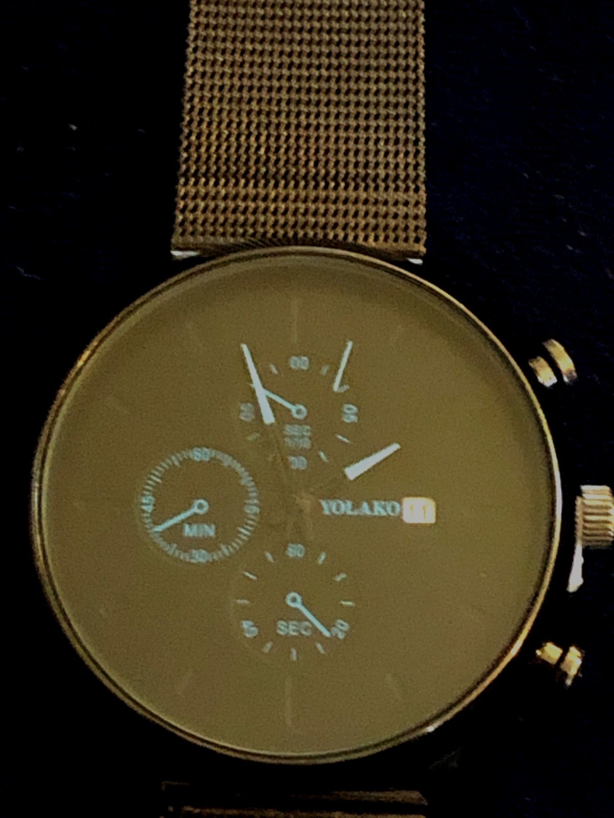 Modern Yolanko Watch Black Dial Quartz Movement and Stainless Mesh Strap