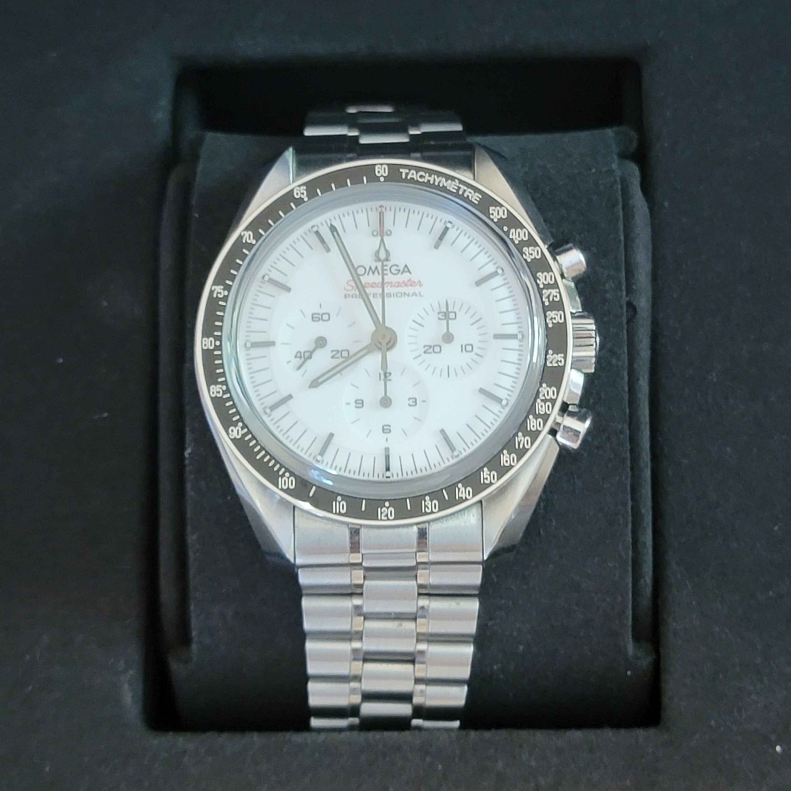 OMEGA Speedmaster Moonwatch Professional 310.30.42.50.04.001 (Box and Papers)