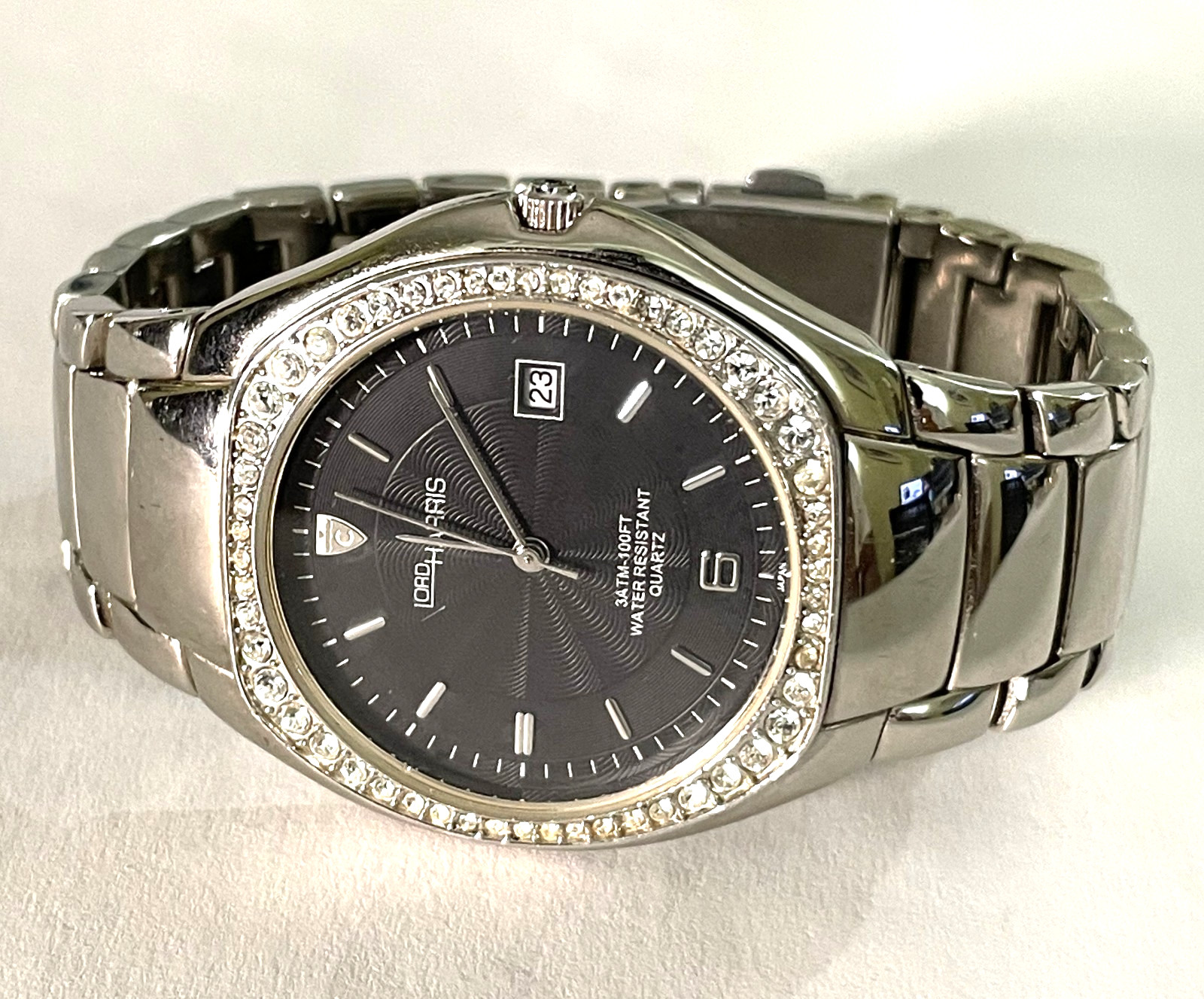 Croton Lord Harris watch 3ATM 100 feet, New Battery, Working – Wrist 6 7/8″.