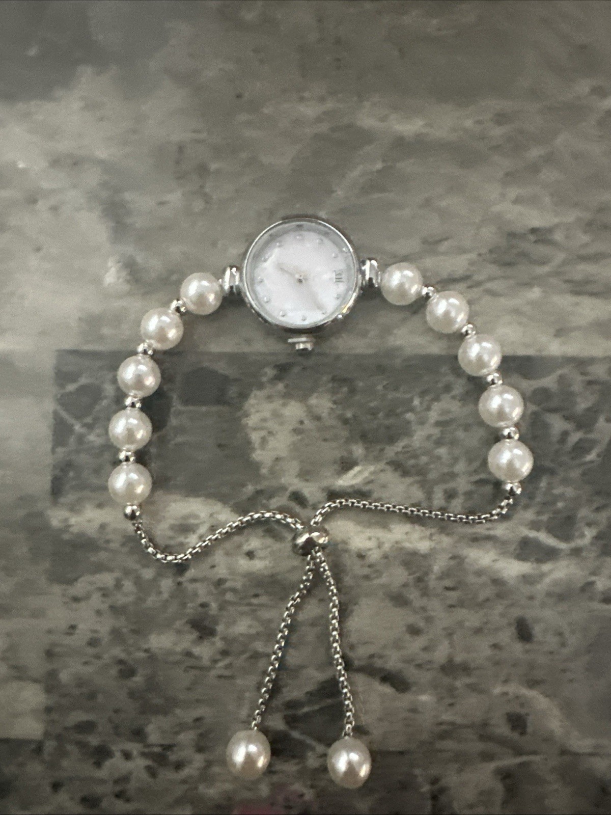 Women’s Delicate Adjustable Imitated Pearl Strap Bracelet Wrist Watch