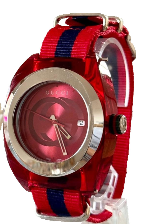 GUCCI SYNC 137.1 Red Dial Quartz Watch Men’sSilver Tone 45mm