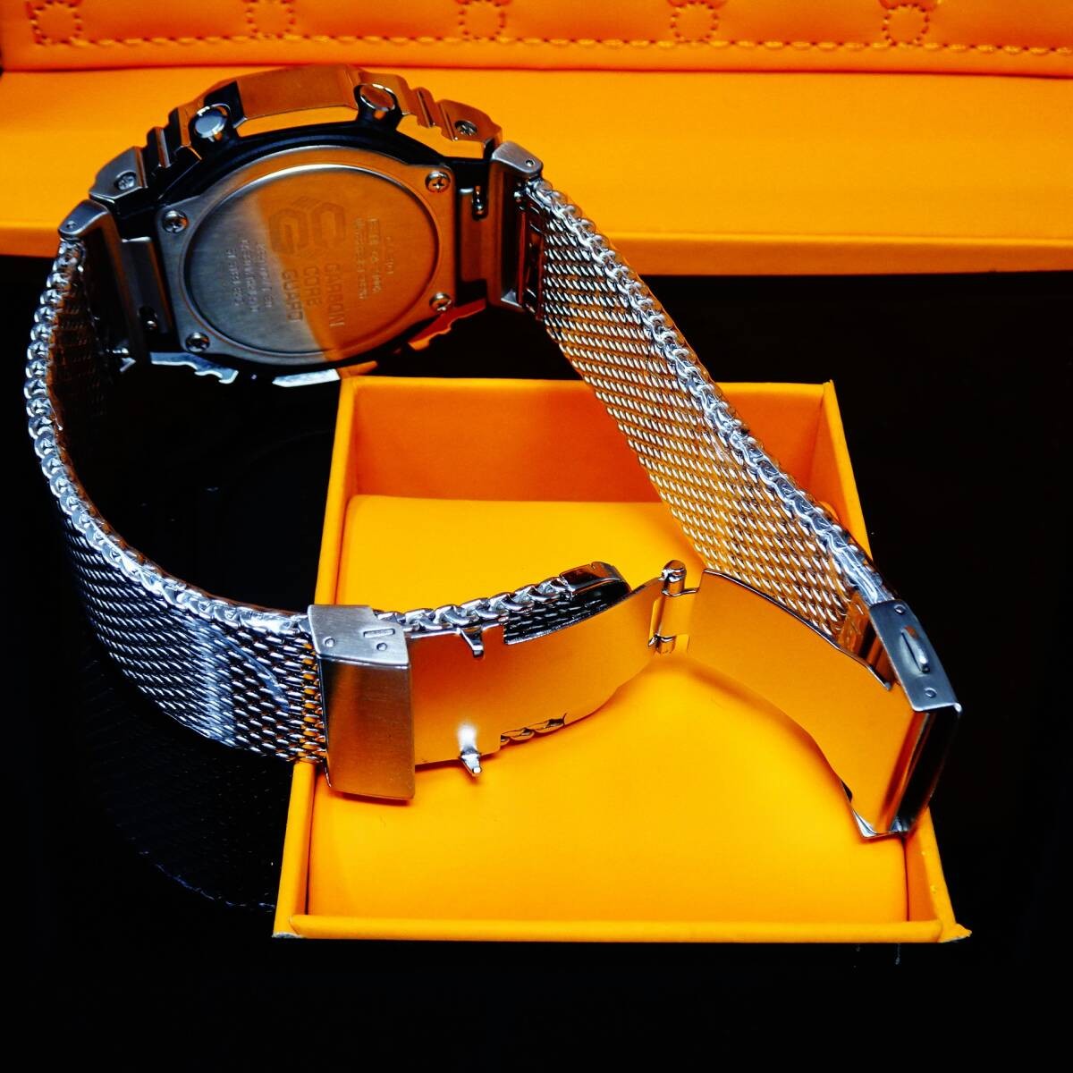 〓New〓〓G-SHOCK Custom MOD〓Uses regular GA2100k body〓Stainless silver bezel &
