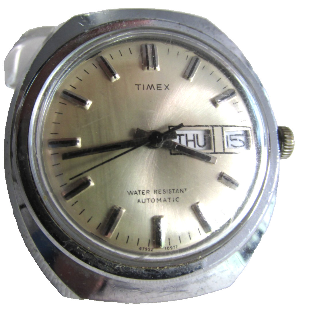 Vintage TIMEX MEN’S AUTOMATIC Water Resistant Wristwatch, Day Date Calendar runs