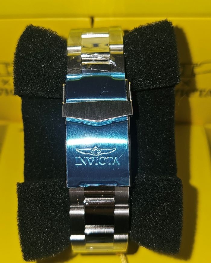 Invicta Pro Diver Black Dial Silver Tone Men’s Watch (34022)
